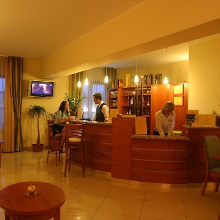 Hotel Abrava Drawsko Pomorskie Exterior foto